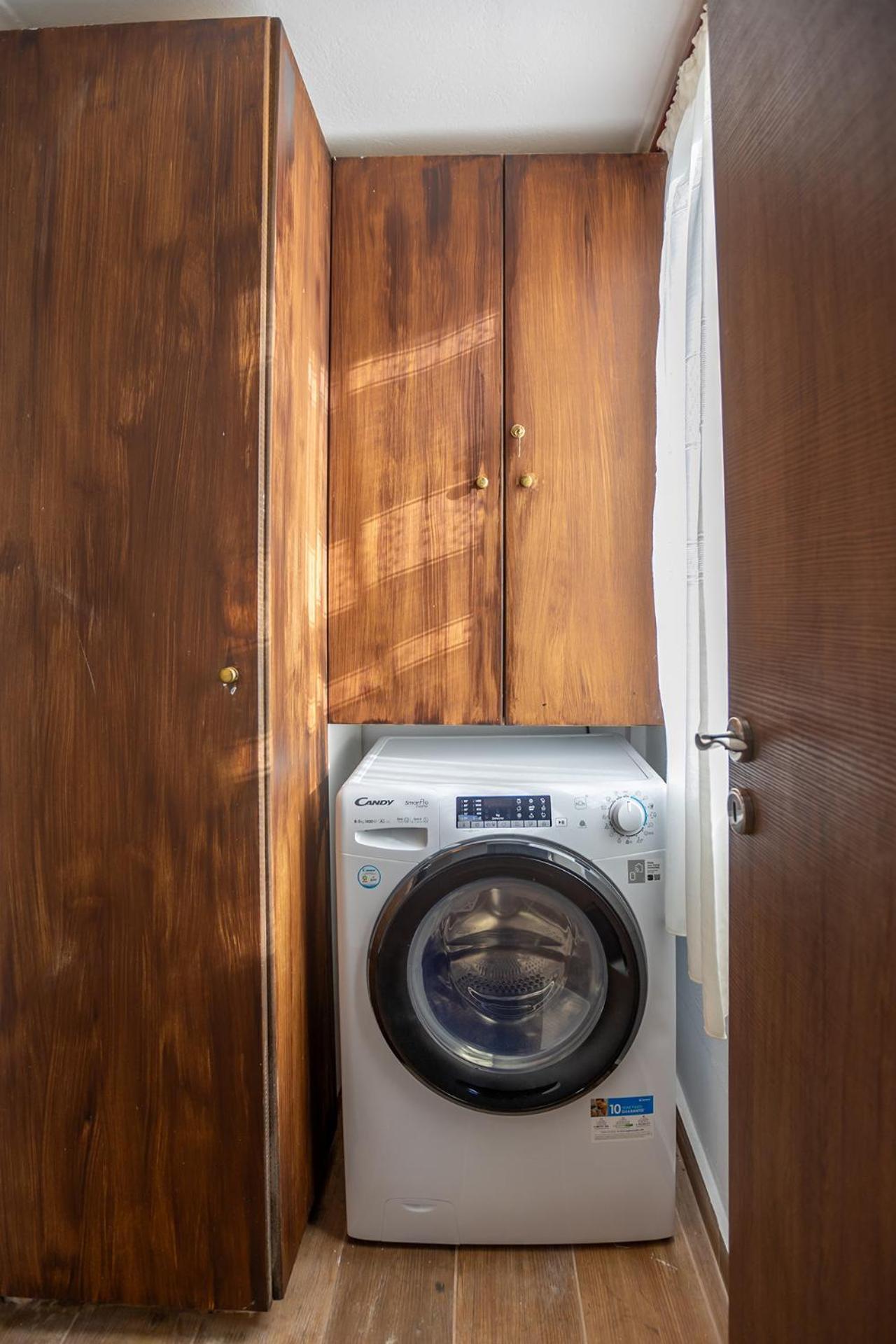 Era Of Elegance: 1928 Classic Dwelling Tripoli Luaran gambar