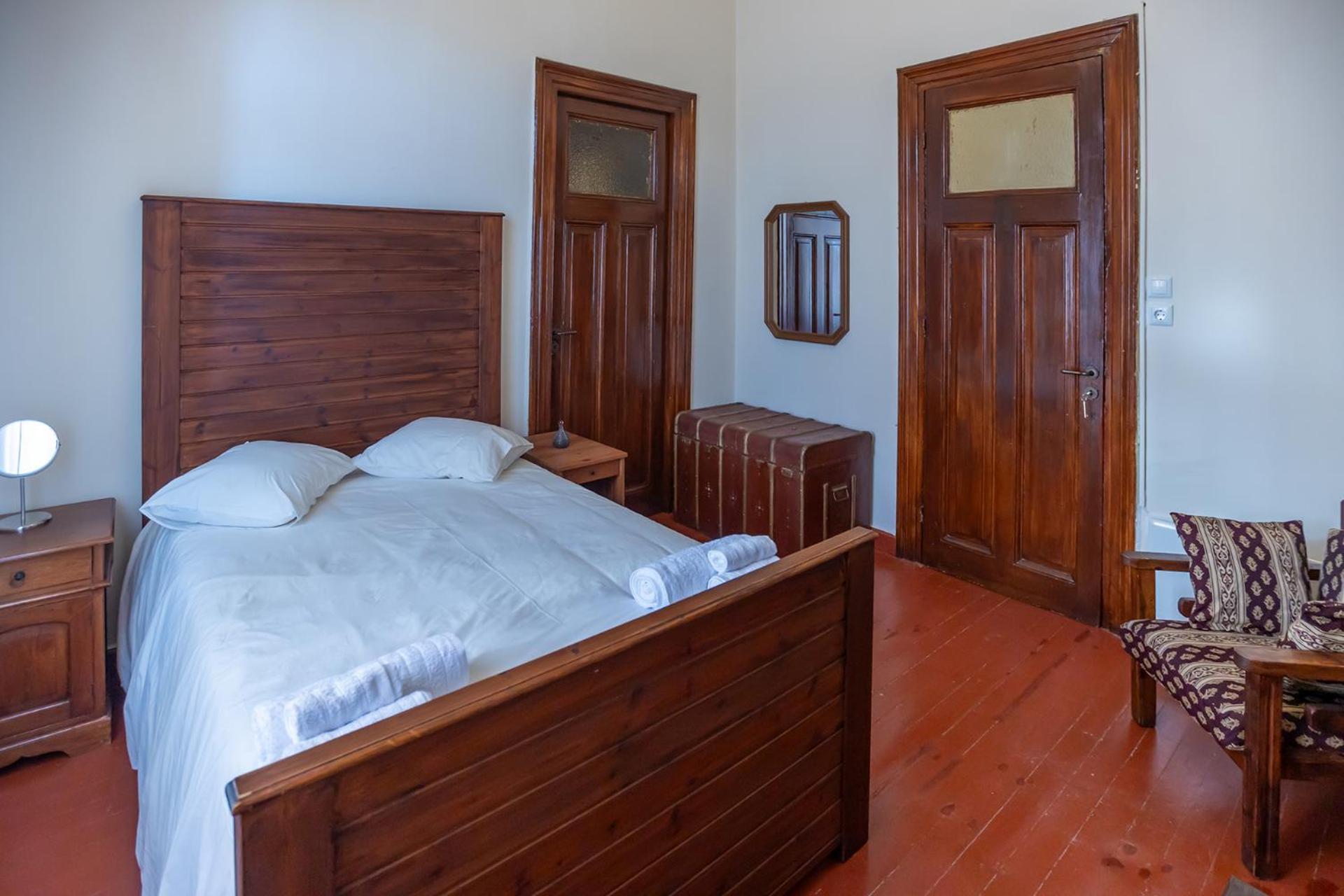 Era Of Elegance: 1928 Classic Dwelling Tripoli Luaran gambar