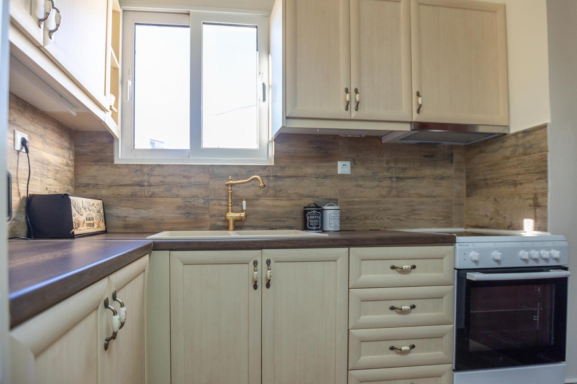 Era Of Elegance: 1928 Classic Dwelling Tripoli Luaran gambar
