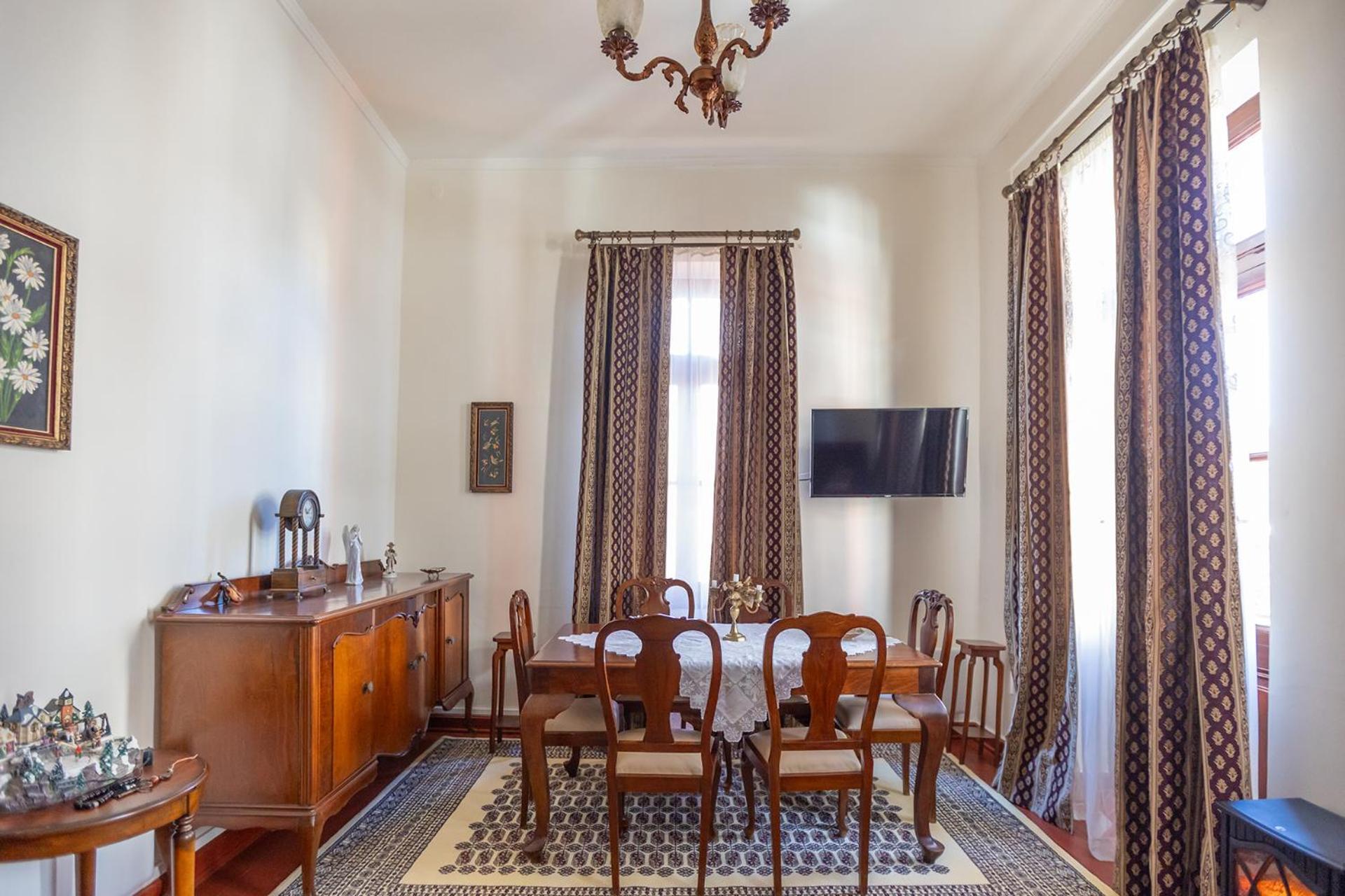 Era Of Elegance: 1928 Classic Dwelling Tripoli Luaran gambar